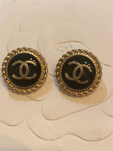 Amazon.com: Chanel Buttons